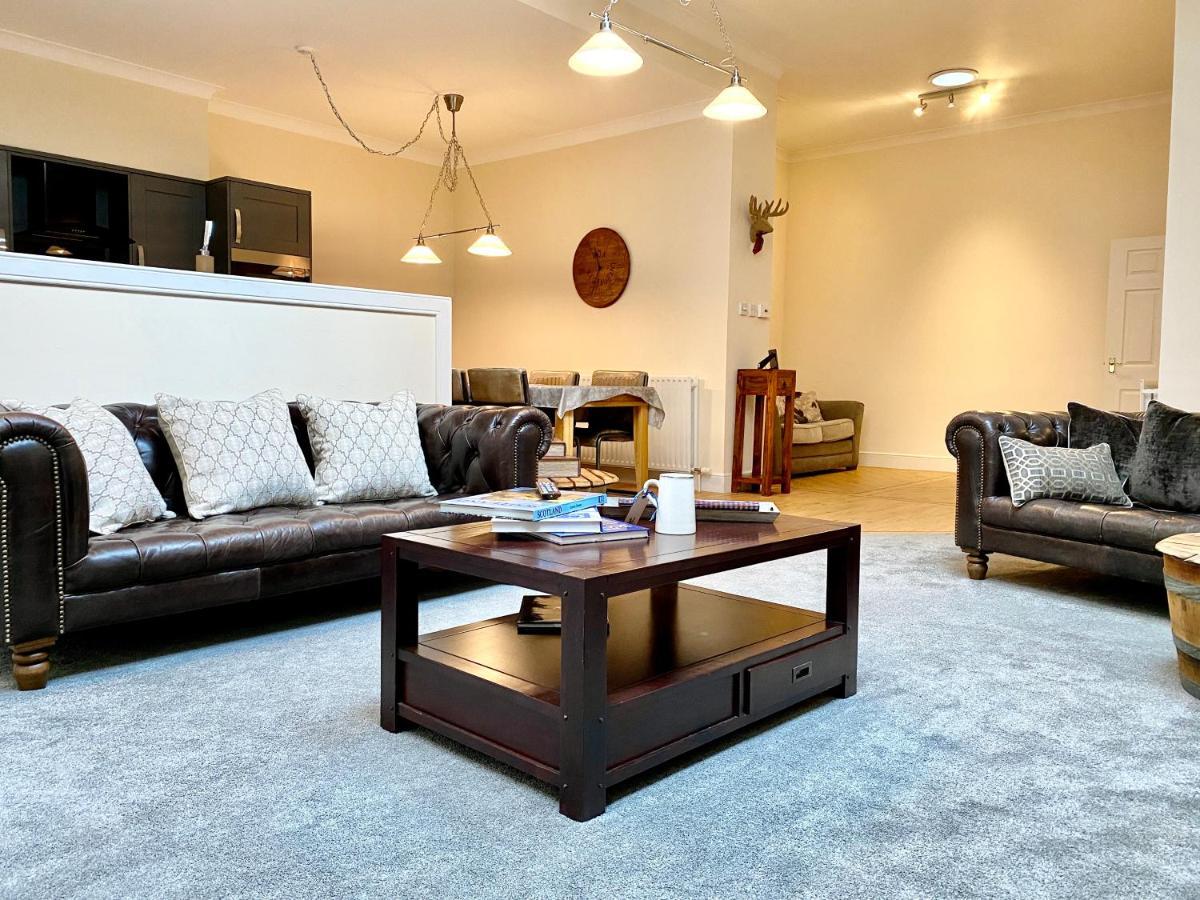 Serviced Accommodation Moray Lesmurdie House, Elgin - Free Parking, Free Wifi 외부 사진